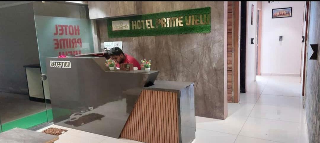 Prime View Hotel Ahmedabad Eksteriør billede